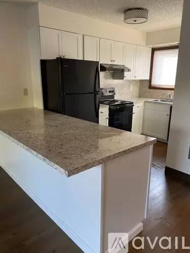 Main picture of 5989 SE Harmony Rd