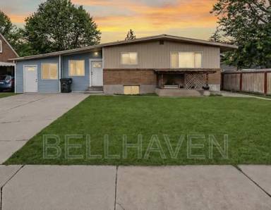 Main picture of 1121 S 4th Ave