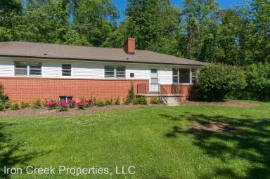 Main picture of 331 Gashes Creek Rd