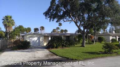 Main picture of 142 W Gadsden Ln