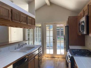 Main picture of 11225 S Cardinal Ln