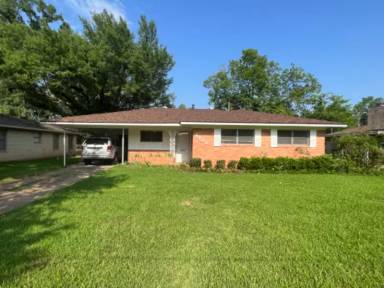 Main picture of 2204 Clinton St