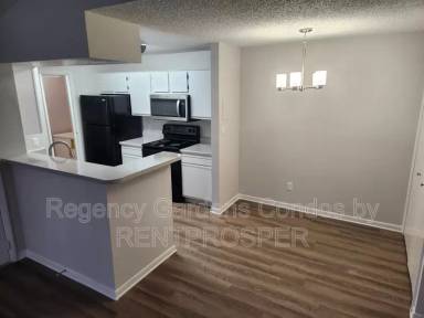 Main picture of Regency Gardens Condos