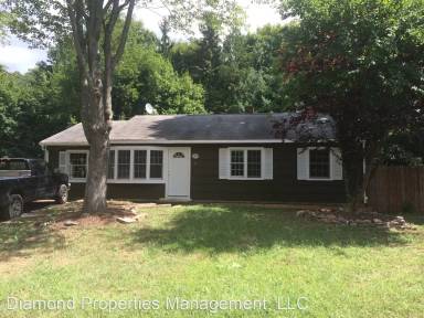 Main picture of 8 Morton Ct