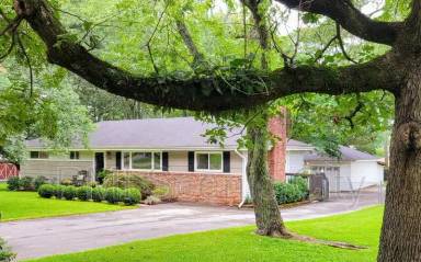Main picture of 709 James Ave