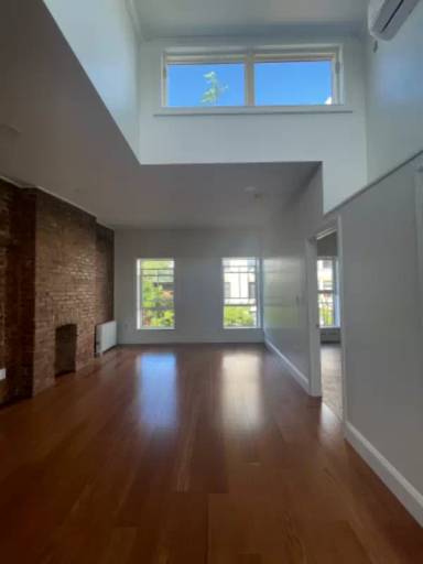 Main picture of 198 Sackett St