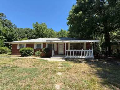 Main picture of 2801 Ashe St