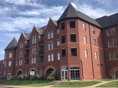 Main picture of 2340 Lafayette Ave