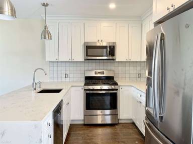 Main picture of 29 Carruth St