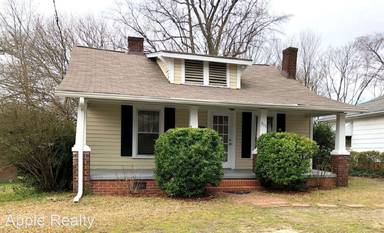 Main picture of 907 Oakland Ave