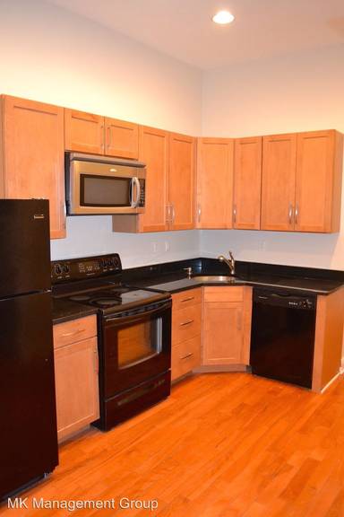 Main picture of 1412 W Susquehanna Ave