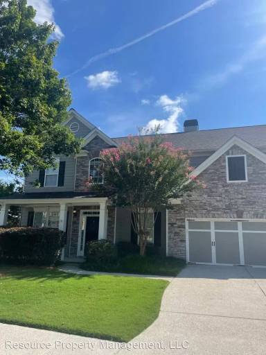 Main picture of 1351 Loowit Falls Way
