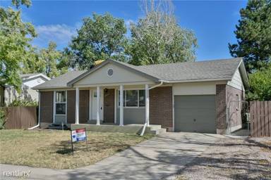 Main picture of 11894 Quam Dr