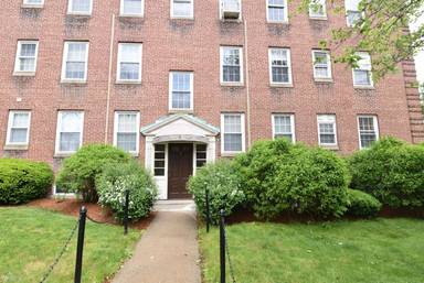 Main picture of 1 Lanark Rd