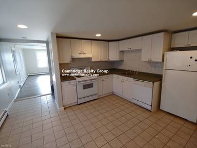 Main picture of 287 Beacon St