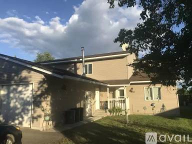 Main picture of 1233 Bainbridge Blvd
