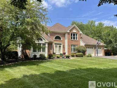Main picture of 1 Lenape Ln