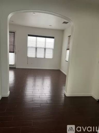 Main picture of 1022 Applewood Dr