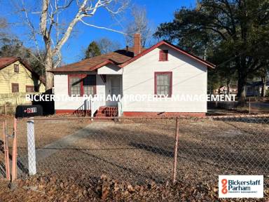 Main picture of 2219 6th St