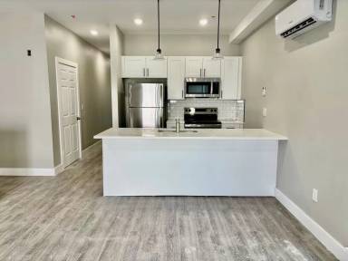 Main picture of 5423 Baltimore Avenue