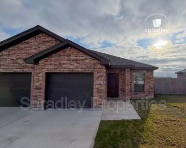 Main picture of 201 Juniper Dr