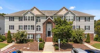 Main picture of 1625 Cherry Blossom Ln