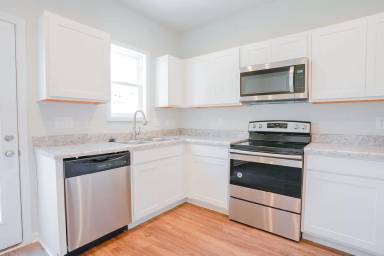 Main picture of 139 N Prospect Dr