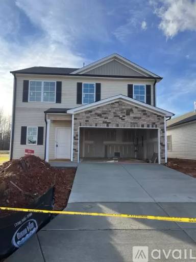 Main picture of 638 Cam Cir