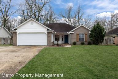 Main picture of 2230 Oaklawn Ave
