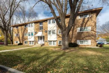 Main picture of 707 3rd Ave E