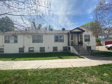 Main picture of 503 S 3rd Ave