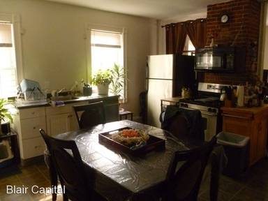 Main picture of 1 Terrace Pl