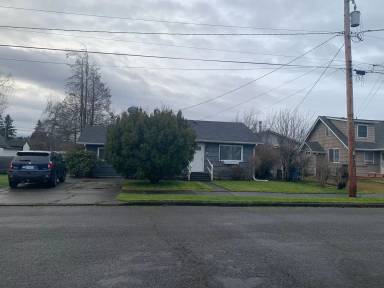 Main picture of 1108 6th Ave SW