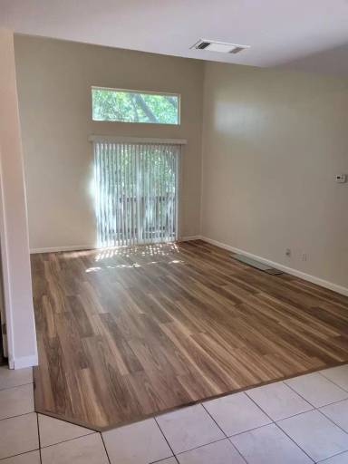 Main picture of Baywoods
