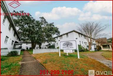 Main picture of 15 N Ann St