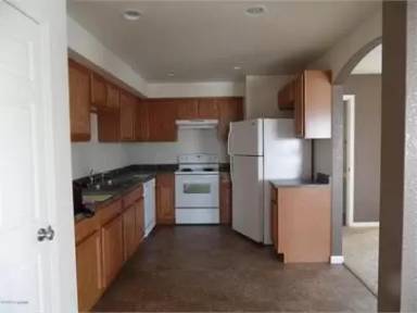Main picture of 3411 Quacker Ave