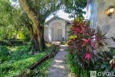 Main picture of 5462 Colonial Oaks Blvd