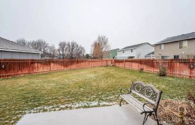 Main picture of 402 E Tanglewood Dr