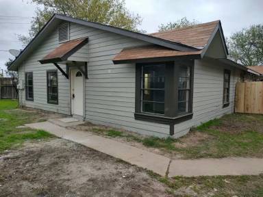 Main picture of 7920 Falcon Ridge Dr