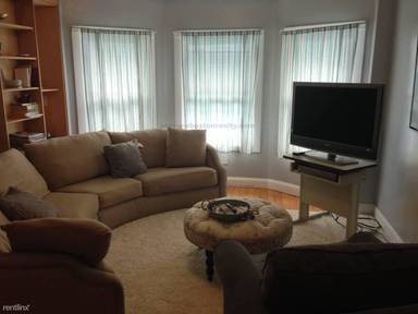 Main picture of 17 Holman St