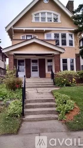Main picture of 3408 N Downer Ave