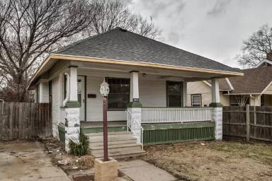 Main picture of 2051 Worthington Ave