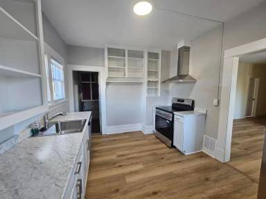 Main picture of 1513 12th St