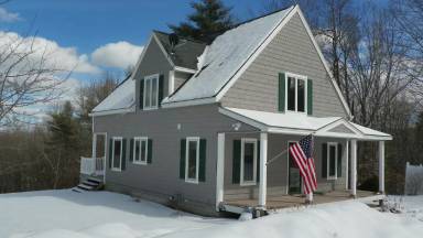 Main picture of 33 Chandler Rd