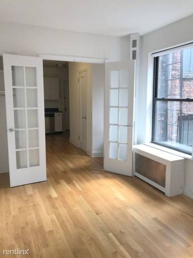 Main picture of 33 Mott St