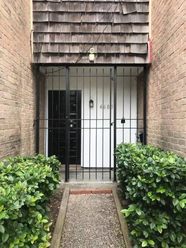 Main picture of 4603 Woodhead St
