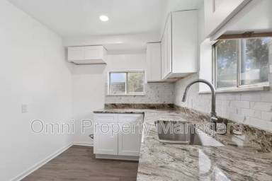Main picture of 23243 Columbus Ave