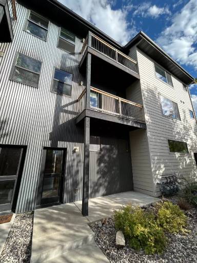 Main picture of 3237 N 27th Ave