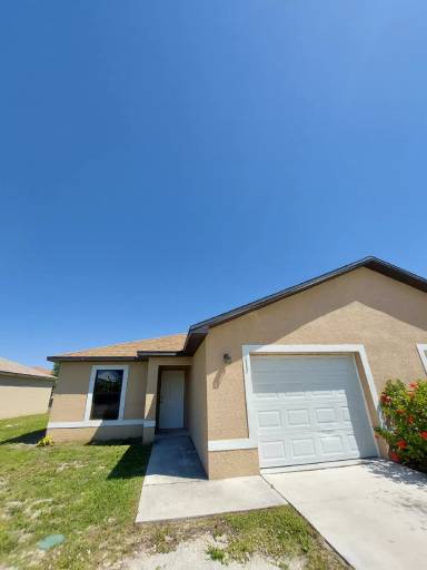 Main picture of 613 SE 7th St