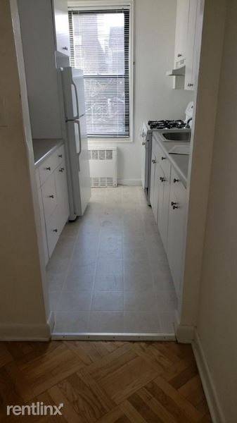 Main picture of 4830 40th St
